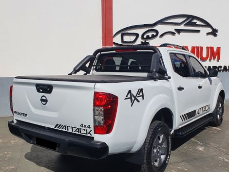 Nissan Frontier Attack 2.3 16v Turbo Diesel CD 4x4 Automático