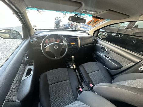 Nissan LIVINA S 1.8 16V Flex Fuel Aut.