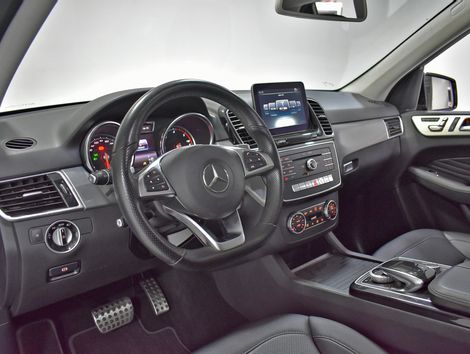 Mercedes GLE-350 3.0 V6 258cv 4x4 Diesel