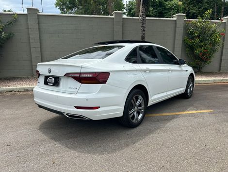 VolksWagen JETTA R-Line 250 TSI 1.4 Flex 16V Aut.