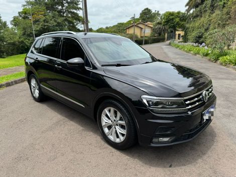 VolksWagen TIGUAN Allspac Comf 250 TSI 1.4 Flex