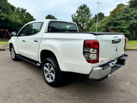 Mitsubishi L200 Triton Sport HPE 2.4 CD Diesel Aut.