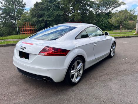 Audi TT 2.0 16v TFSI S-Tronic