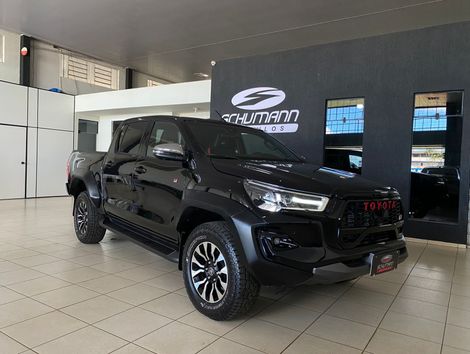 Toyota Hilux CD GR-S 4x4 2.8 TDI Dies. Aut.