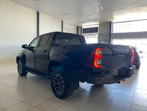 Toyota Hilux CD GR-S 4x4 2.8 TDI Dies. Aut.