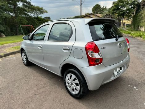 Toyota ETIOS X 1.3 Flex 16V 5p Mec.