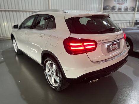 Mercedes GLA 200 Advance 1.6/1.6 TB 16V Flex Aut.