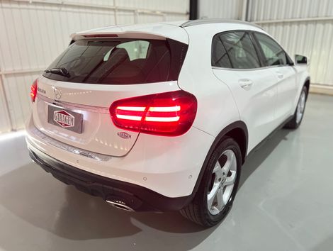 Mercedes GLA 200 Advance 1.6/1.6 TB 16V Flex Aut.