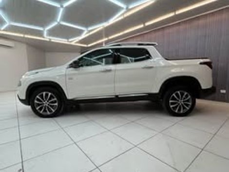 Fiat Toro Volcano 2.0 16V 4x4 TB Diesel Aut.