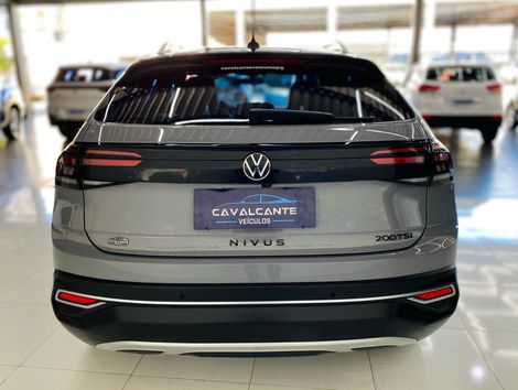 VolksWagen Nivus Highline 1.0 200 TSI Flex Aut.