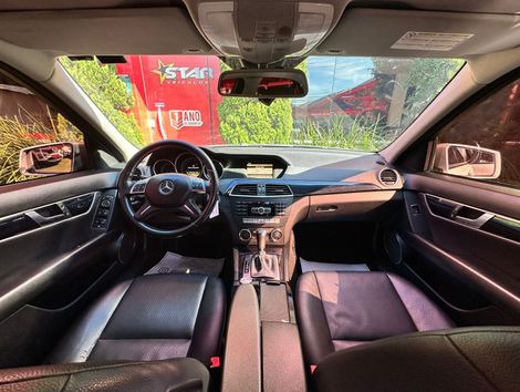 Mercedes C-180 CGI Classic 1.8 16V 156cv Aut.