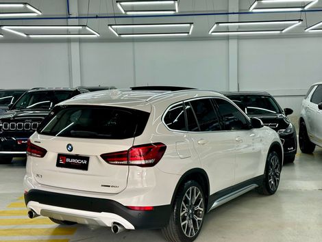 BMW X1 SDRIVE 20i X-Line 2.0 TB Active Flex