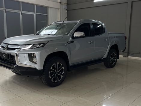 Mitsubishi L200 Triton Sport HPE-S 2.4 CD Dies. Aut
