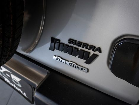 Suzuki Jimny Sierra 4STYLE ALLGRIP 1.5 16V Aut.