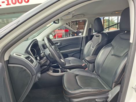 Jeep 2.0 16V FLEX LONGITUDE AUTOMÁTICO