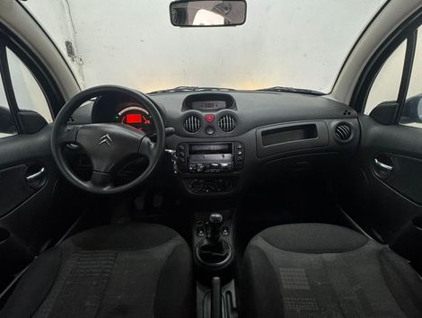 Citroën C3 GLX 1.4/ GLX Sonora 1.4 Flex 8V 5p