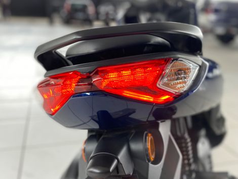 YAMAHA NMAX 160