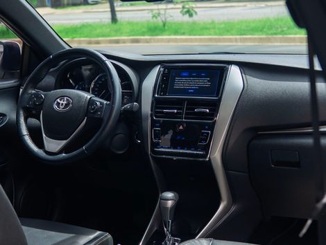 Toyota YARIS XLS 1.5 Flex 16V 5p Aut.