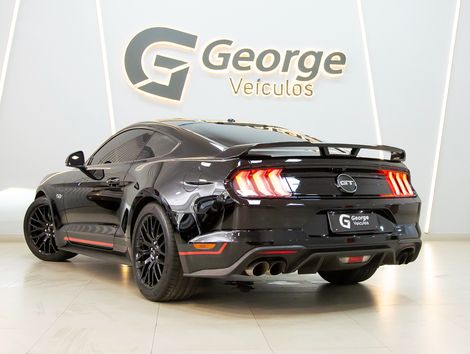 Ford Mustang GT Premium 5.0 V8