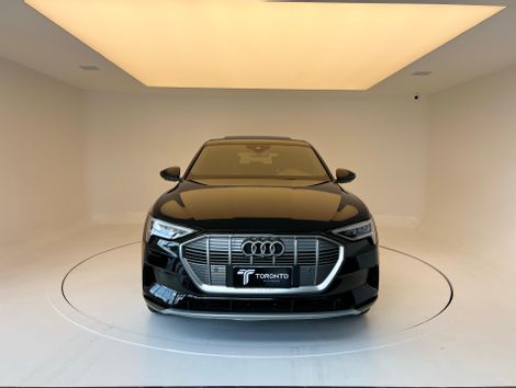 Audi E-TRON Sportback Perf. Aut. (Elétrico)