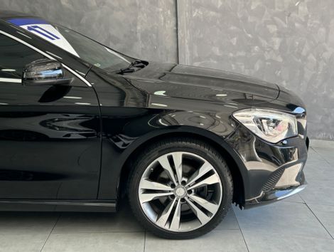 Mercedes CLA-200 Vision 1.6 TB 16V Flex Aut.