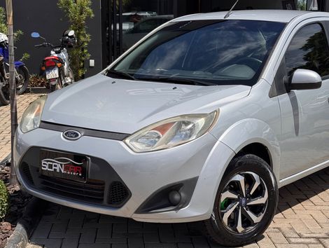 Ford Fiesta Sedan SE 1.6 8V Flex 4p