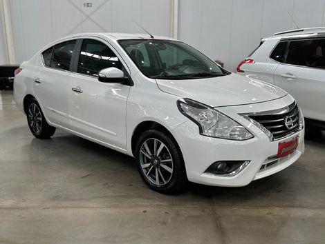 Nissan VERSA UNIQUE 1.6 16V FlexStart 4p Aut.