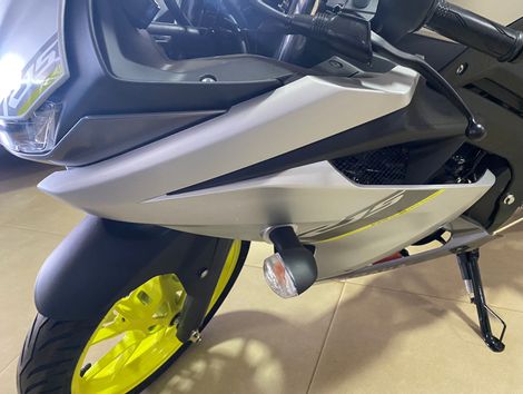 YAMAHA YZF R-15 155 ABS