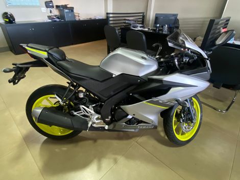 YAMAHA YZF R-15 155 ABS