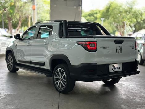 Fiat Strada Volcano 1.3 Flex 8V CD Aut.