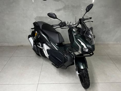 HONDA ADV 150