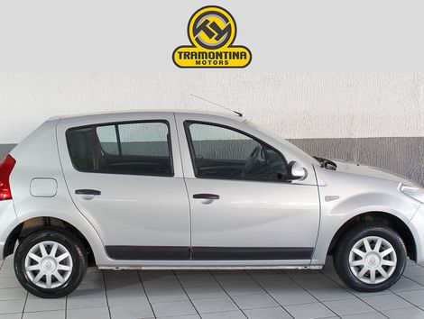 Renault SANDERO Expression Hi-Flex 1.0 16V 5p