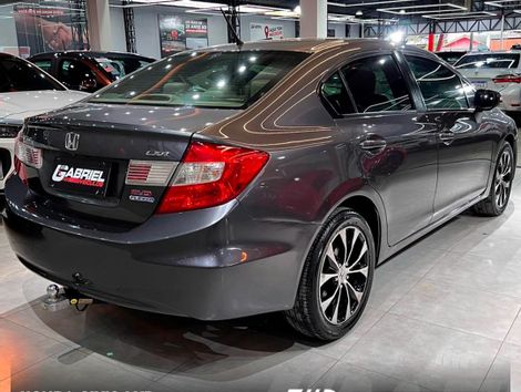 Honda Civic Sedan LXR 2.0 Flexone 16V Aut. 4p