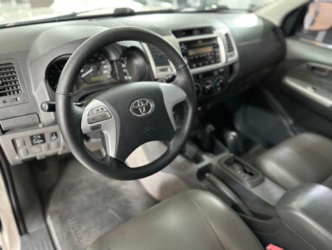 Toyota CD SR D4-D 4x4 3.0  TDI Dies.