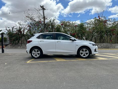 Chevrolet ONIX HATCH PREM. 1.0 12V TB Flex 5p Aut.