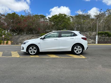 Chevrolet ONIX HATCH PREM. 1.0 12V TB Flex 5p Aut.