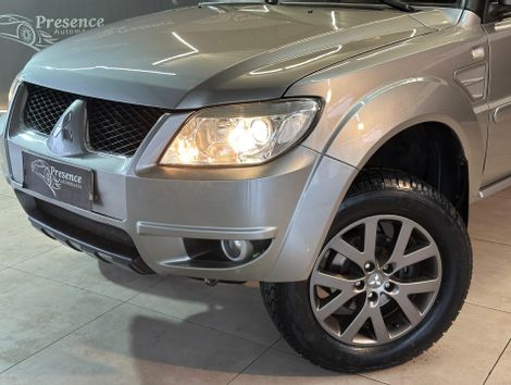 Mitsubishi Pajero TR4 2.0/ 2.0 Flex 16V 4x4 Aut.