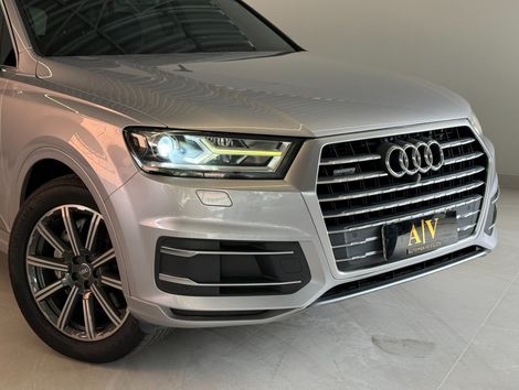 Audi Q7 3.0 V6 TFSI  Quat.Tip.5p/ Perf.(Híb.)