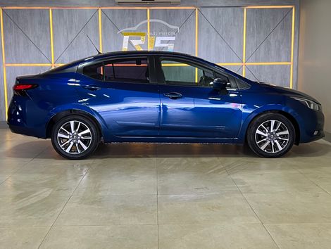 Nissan VERSA Advance 1.6 16V Flex Aut.