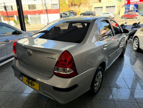 Toyota ETIOS XS Sedan 1.5 Flex 16V 4p Aut.