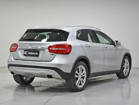 Mercedes GLA 200 Advance 1.6/1.6 TB 16V Flex Aut.