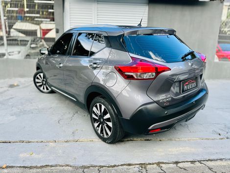 Nissan KICKS SL 1.6 16V FlexStar 5p Aut.
