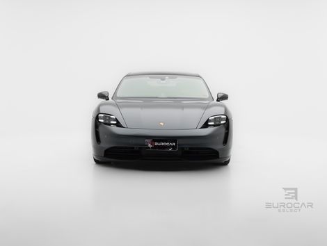 Porsche Taycan 4S (Elétrico)