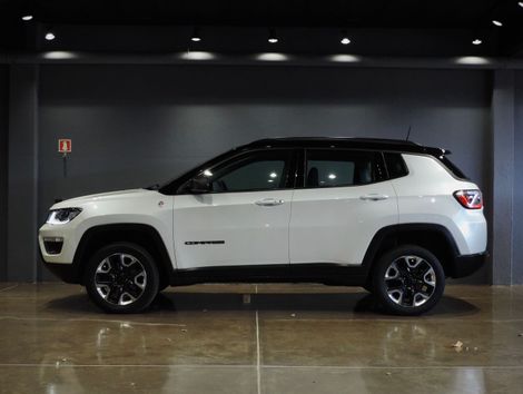 Jeep COMPASS TRAILHAWK 2.0 4x4 Dies. 16V Aut.