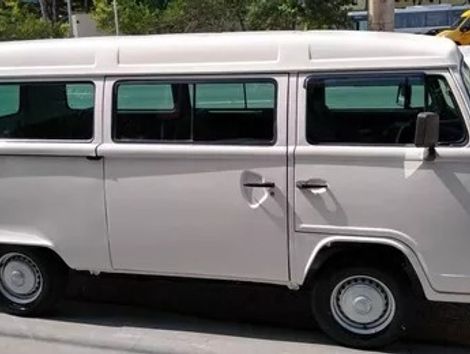 Volkswagen Kombi Furgão 1.3 (Flex)