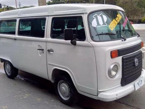 Volkswagen Kombi Standard 1.3 (Flex)