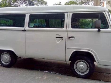 Volkswagen Kombi Standard 1.3 (Flex)