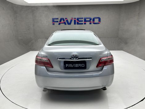 Toyota Camry XLE 3.5 24V Aut.