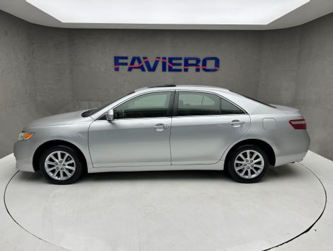 Toyota Camry XLE 3.5 24V Aut.