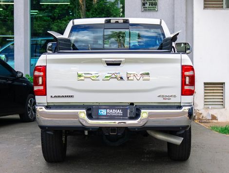 RAM 3500 LARAMIE 6.7 TB CD 4x4 Diesel